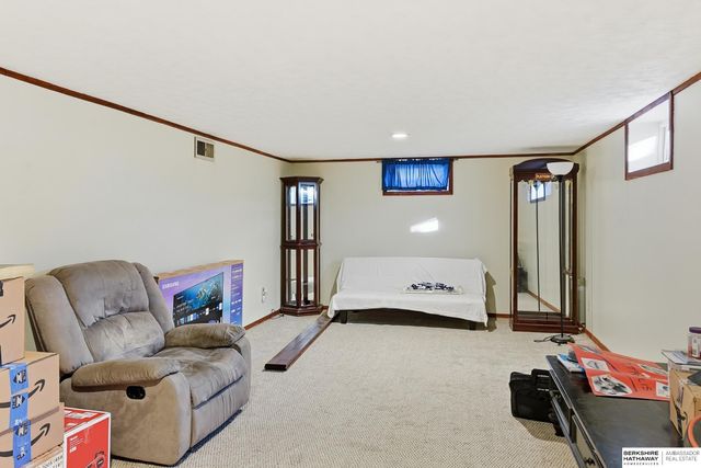 1607 N Somers Avenue, Fremont, NE 68025