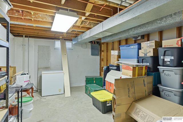 1607 N Somers Avenue, Fremont, NE 68025