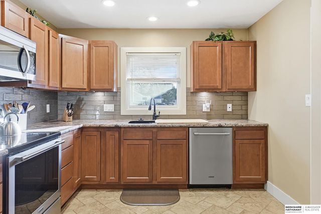 1607 N Somers Avenue, Fremont, NE 68025