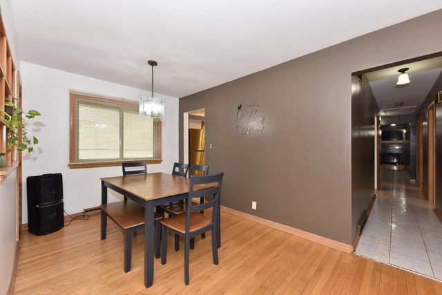 8103 W Potomac AVENUE, Milwaukee, WI 53218