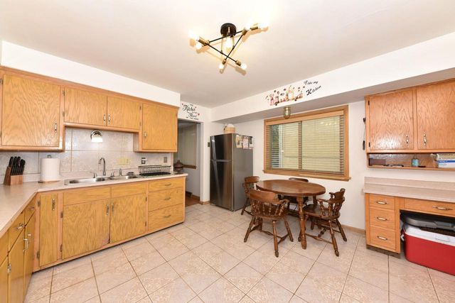 8103 W Potomac AVENUE, Milwaukee, WI 53218