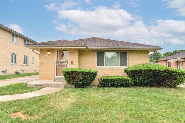 8103 W Potomac AVENUE, Milwaukee, WI 53218