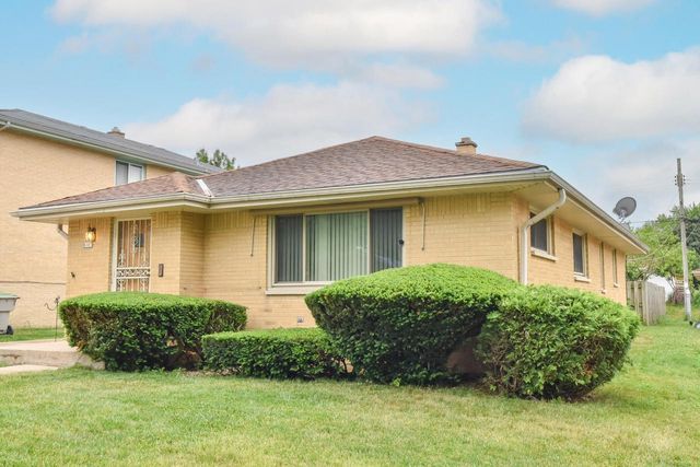 8103 W Potomac AVENUE, Milwaukee, WI 53218