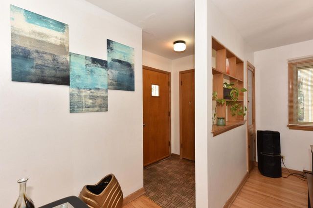 8103 W Potomac AVENUE, Milwaukee, WI 53218
