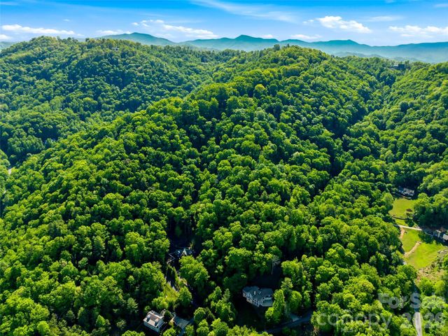 948 Cove Creek Lane, Mars Hill, NC 28754