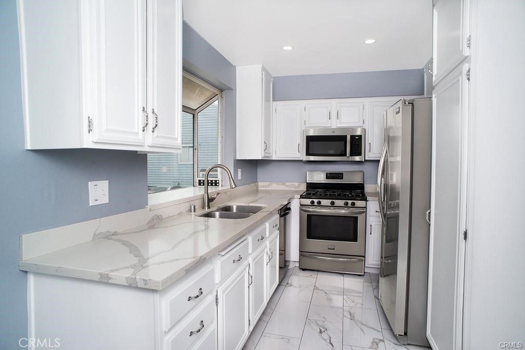 10350 Topanga Canyon Boulevard, Chatsworth, CA 91311 — photo 5