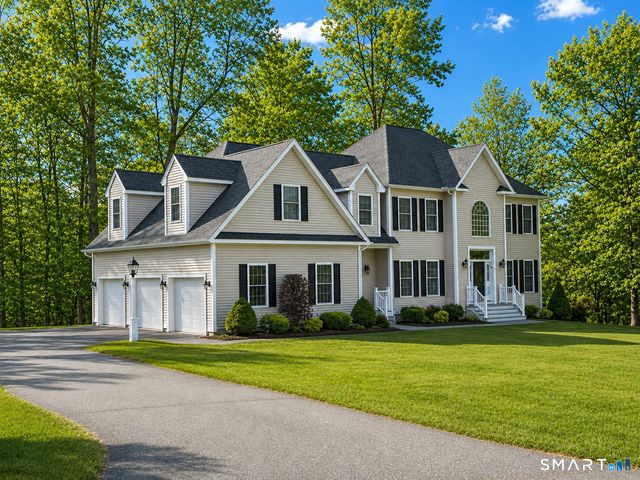 4 Ortense Drive, Wallingford, CT 06492