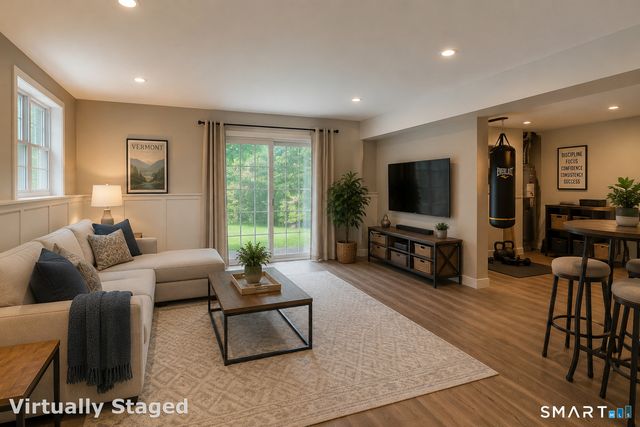 4 Ortense Drive, Wallingford, CT 06492