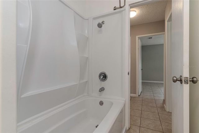 265 W CONSTANCE ROAD, Debary, FL 32713