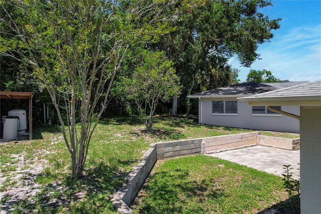 265 W CONSTANCE ROAD, Debary, FL 32713