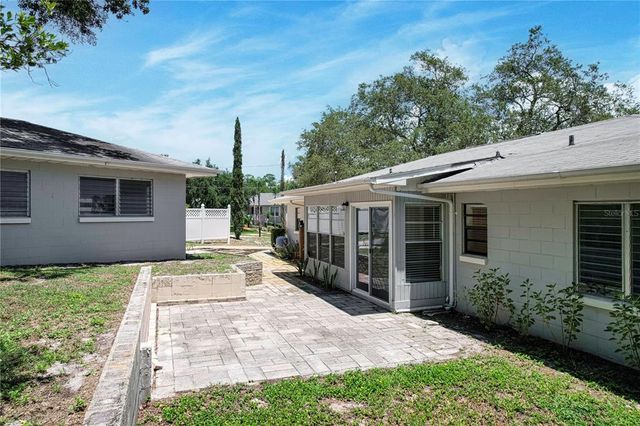 265 W CONSTANCE ROAD, Debary, FL 32713