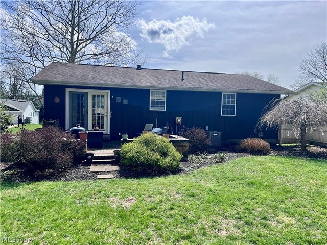 919 Chelsea Drive, Dover, OH 44622