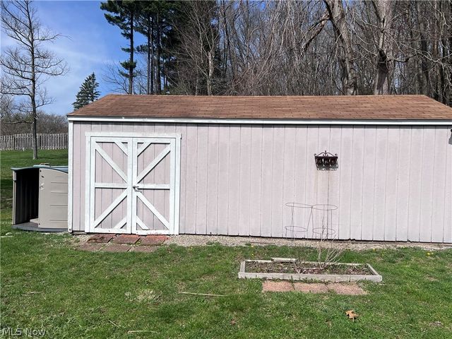 919 Chelsea Drive, Dover, OH 44622