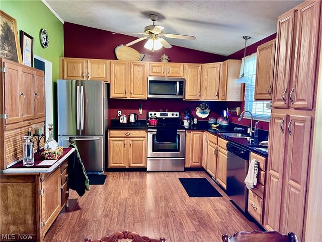 919 Chelsea Drive, Dover, OH 44622