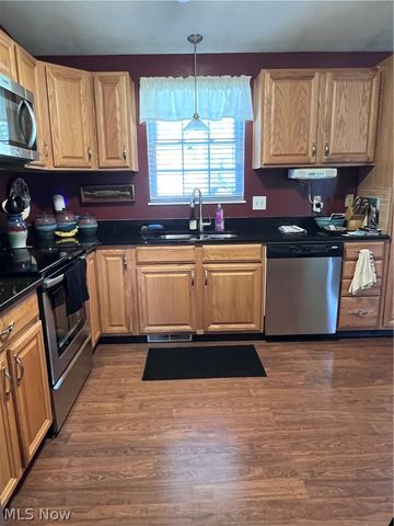 919 Chelsea Drive, Dover, OH 44622