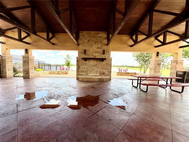 1322 Diamond Drape Drive, Rosharon, TX 77583