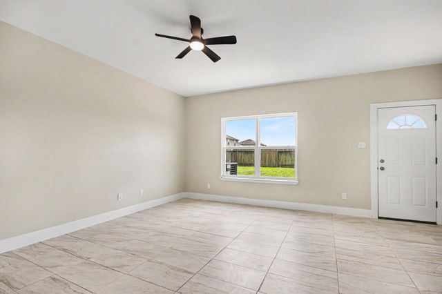 1322 Diamond Drape Drive, Rosharon, TX 77583