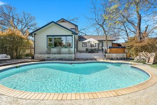 1204 E Live Oak ST, Austin, TX 78704