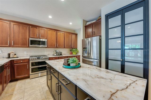 135 ANCONA AVENUE, Debary, FL 32713