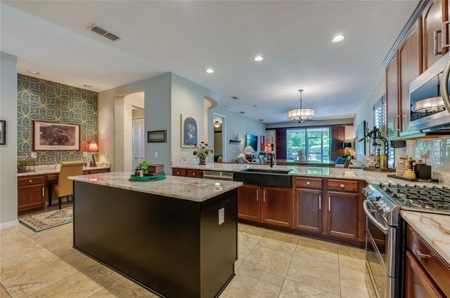135 ANCONA AVENUE, Debary, FL 32713