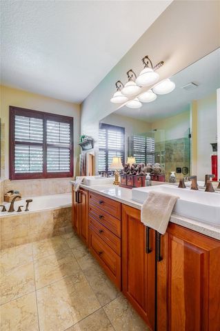 135 ANCONA AVENUE, Debary, FL 32713