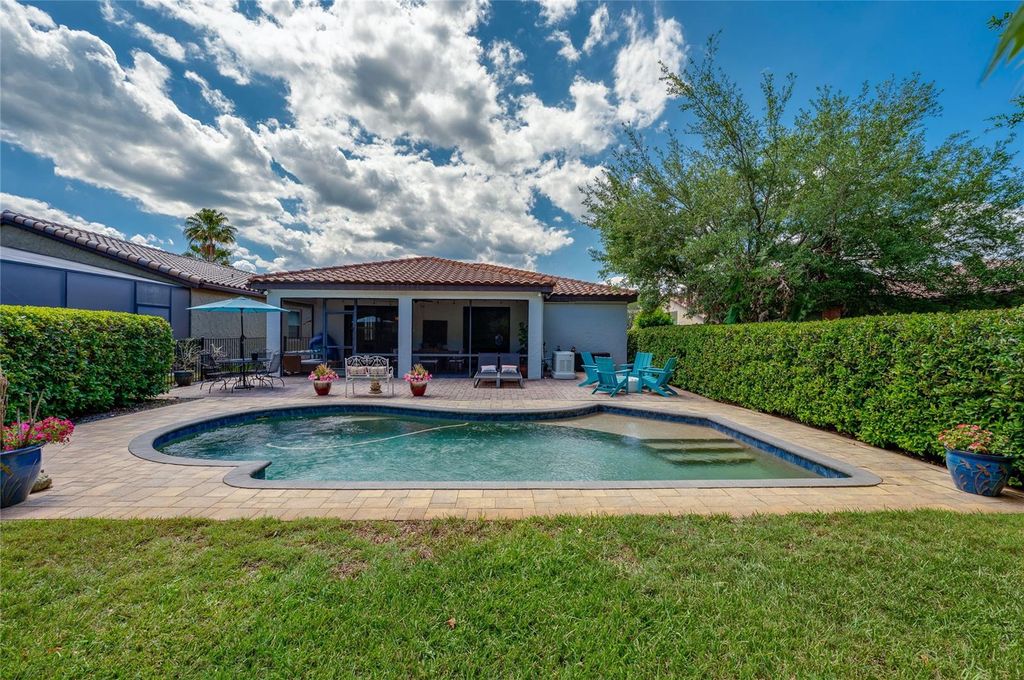 Image 2 of property listing at 135 ANCONA AVENUE, Debary, FL 32713