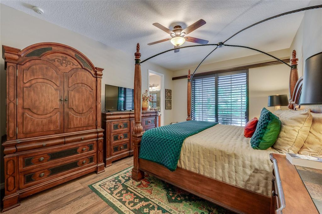 Image 25 of property listing at 135 ANCONA AVENUE, Debary, FL 32713