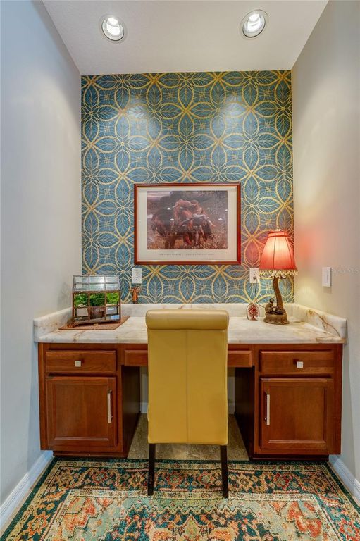 Image 10 of property listing at 135 ANCONA AVENUE, Debary, FL 32713