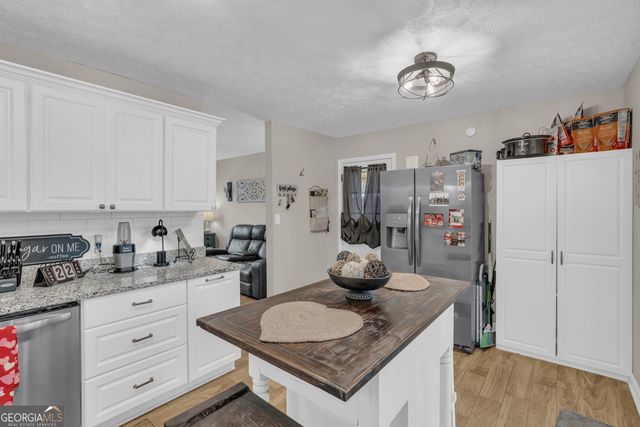 94 Hillcrest Street, Commerce, GA 30529