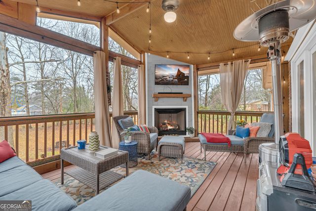 94 Hillcrest Street, Commerce, GA 30529