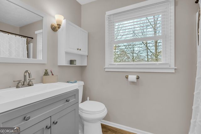 94 Hillcrest Street, Commerce, GA 30529