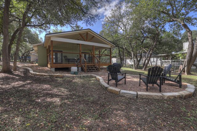 767 VALLEY OAKS DR DR, Canyon Lake, TX 78133