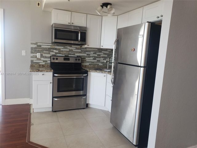 1720 Harrison Street 12D, Hollywood, FL 33020