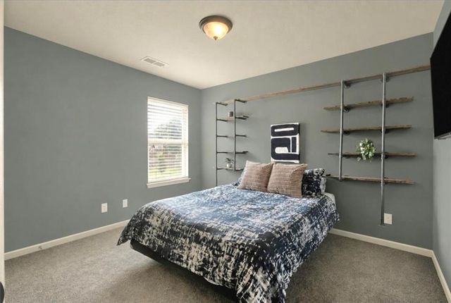 1409 NE Jaclyn Drive, Grain Valley, MO 64029