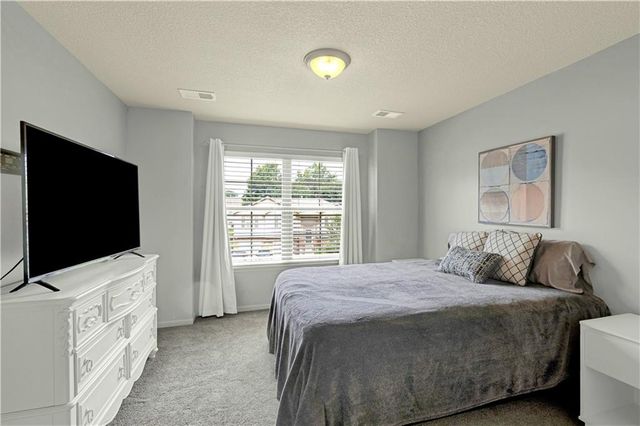 1409 NE Jaclyn Drive, Grain Valley, MO 64029