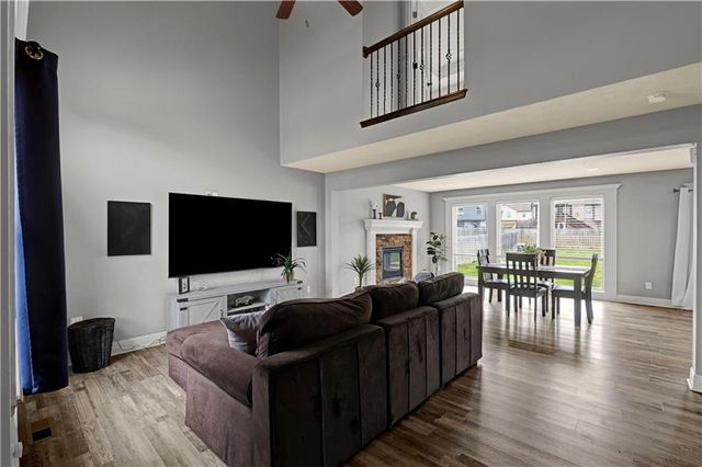 1409 NE Jaclyn Drive, Grain Valley, MO 64029
