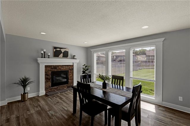 1409 NE Jaclyn Drive, Grain Valley, MO 64029
