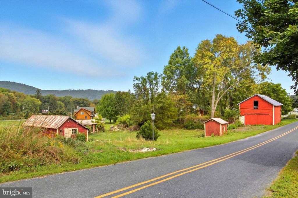 200 OLD STATE RD, Gardners, PA 17324