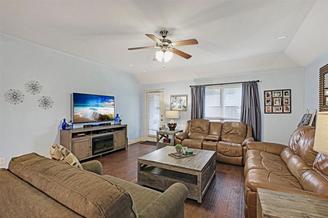 2691 Costa Mesa Drive, Little Elm, TX 75068