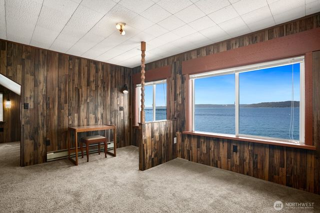 6829 Munter Lane NE, Tacoma, WA 98422