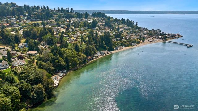 6829 Munter Lane NE, Tacoma, WA 98422
