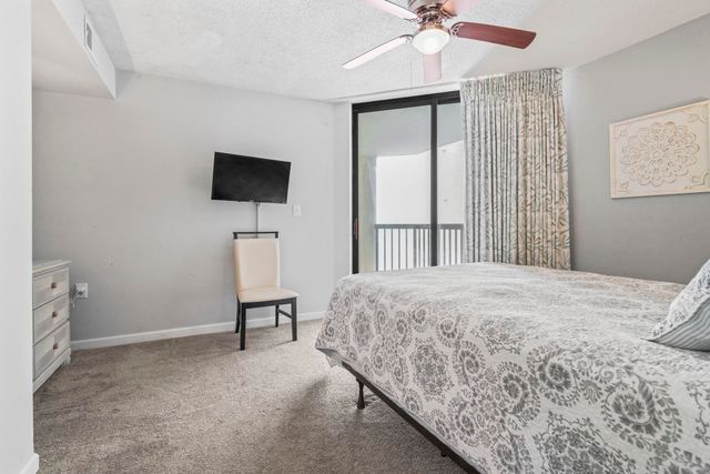 201 S Ocean Blvd Unit 1305, North Myrtle Beach, SC 29582