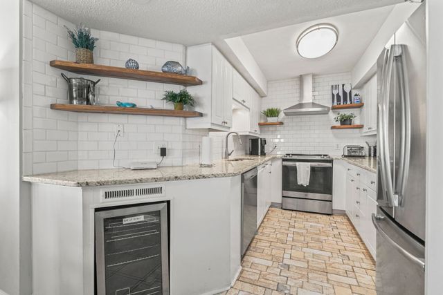 201 S Ocean Blvd Unit 1305, North Myrtle Beach, SC 29582
