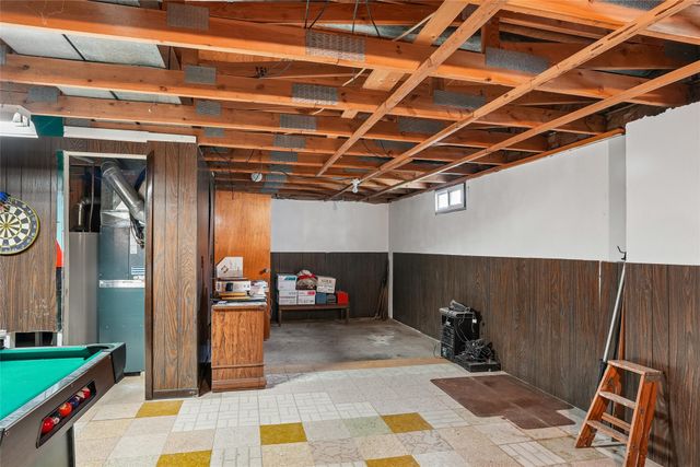 4512 SE 6th Street, Des Moines, IA 50315