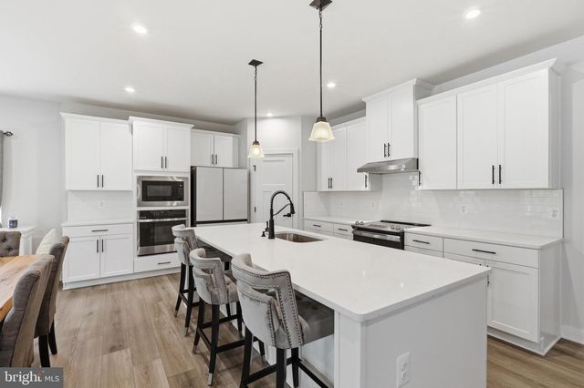 121 GRISHAM RD, Stafford, VA 22554