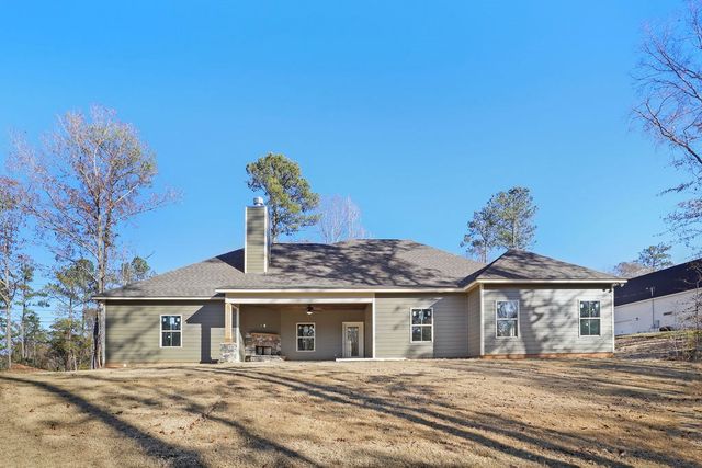 3079 Lee Road 0318, Smiths Station, AL 36877