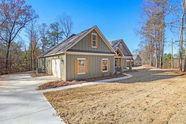 3079 Lee Road 0318, Smiths Station, AL 36877