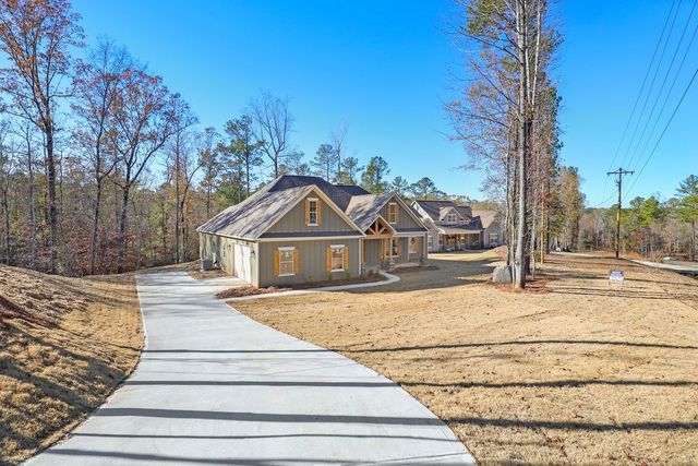 3079 Lee Road 0318, Smiths Station, AL 36877