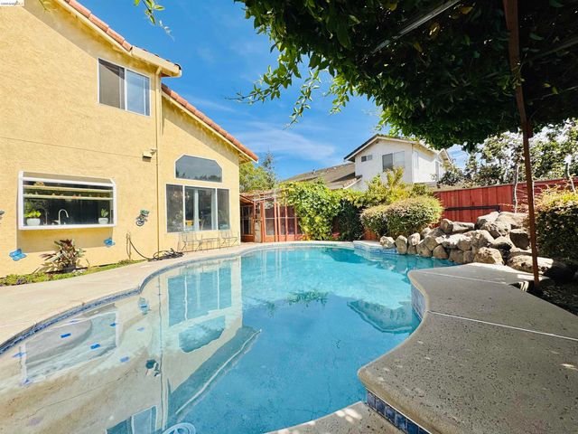 3865 Mcdougald Blvd, Stockton, CA 95206