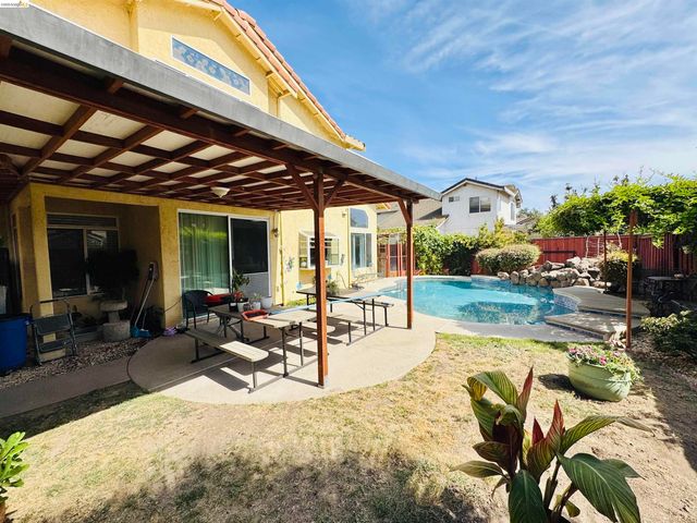 3865 Mcdougald Blvd, Stockton, CA 95206